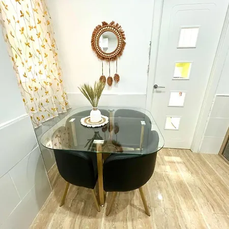Rosaleda Centro Apartment